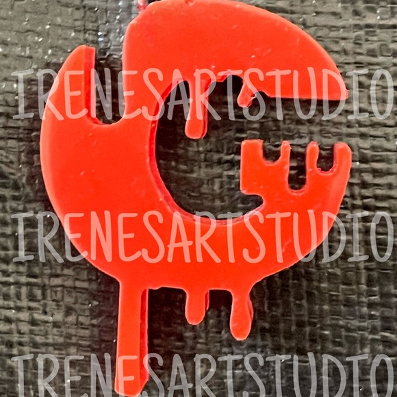 HORROR LETTER G KEYCHAIN - Picture 1 of 1